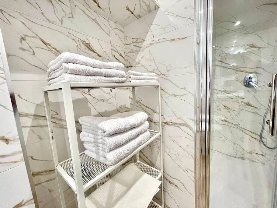 Isabel Suite Неаполь Экстерьер фото